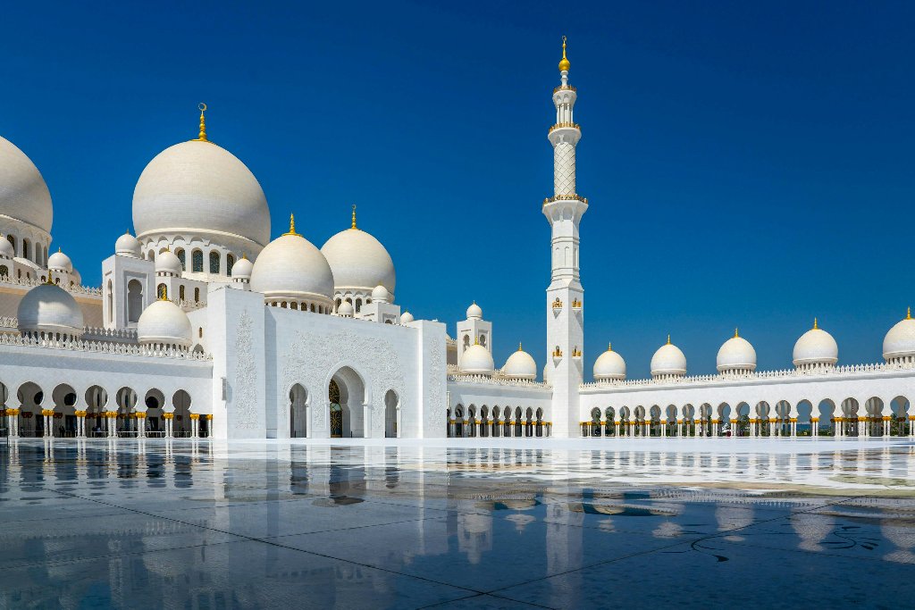 CIRCUIT EMIRATELE ARABE UNITE - 6 EMIRATE,8 zile,avion