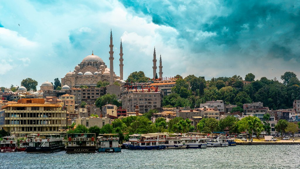 Paste 2027 la Istanbul cu autocarul, 5 zile. Hagia Sophia, Topkapi si Dolmabahce. Hotel 4 stele